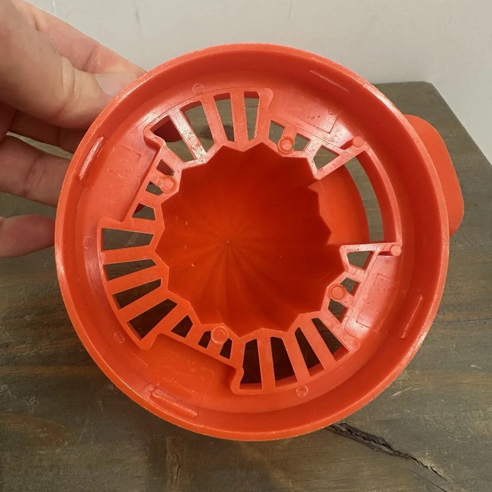 Vintage Gemco Orange Plastic Hand Juicer With Glass Jar Base 12-ounce Capacity